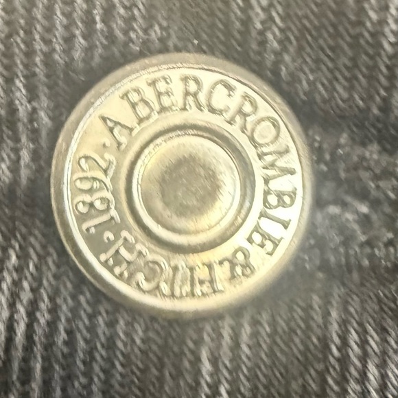 Abercrombie & Fitch Jeans Curve Love ’90s Relaxed High Rise Jeans Black Size 24W - Picture 3 of 10